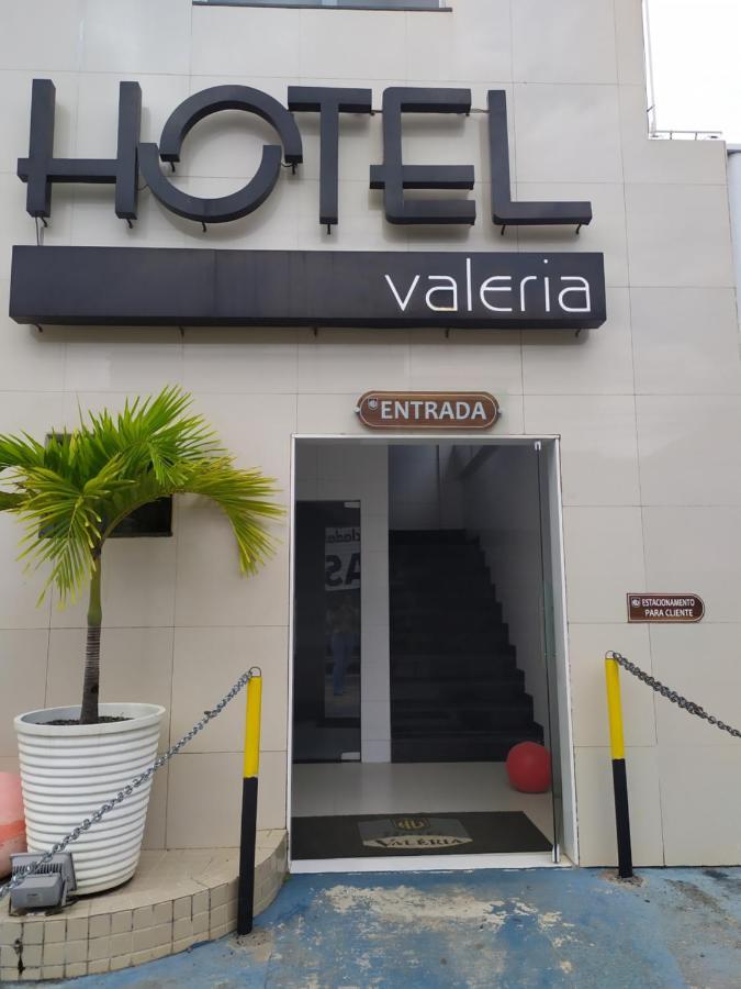 Oyo Hotel Valeria Salvador Exterior foto